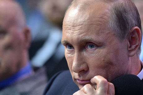 Корреспондент ЗабТВ спросила у Путина, как власть поступит с погорельцами без регистрации