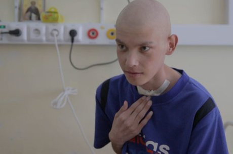 Экспериментальная химиотерапия в Москве поможет Максиму Сафьянникову уничтожить метастазы