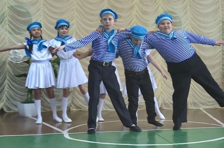 Танцы и пение помогают воспитывать детей с синдромом Дауна