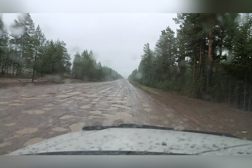 Грузовики и военная техника разбили «дорогу жизни» между Телембой и Читой