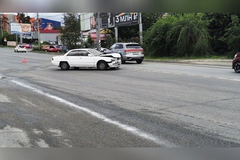 Две аварии произошло на улице Шилова