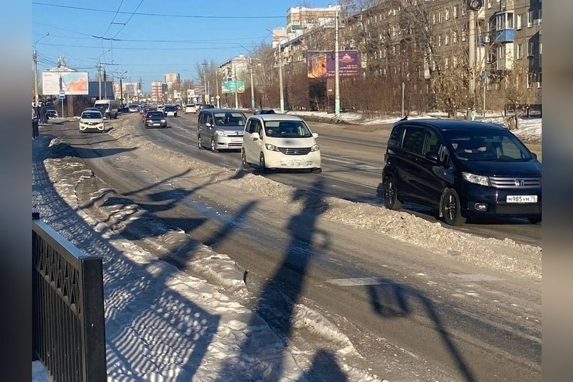 Дороги Читы покрылись сугробами