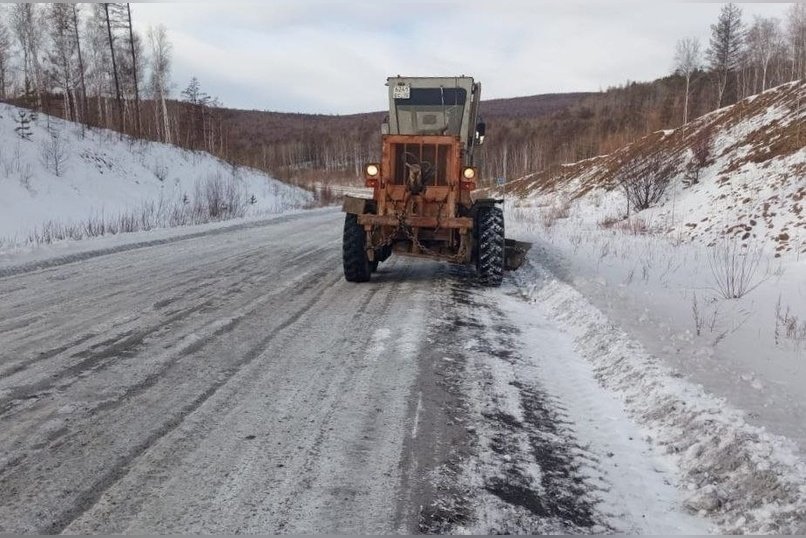 Региональные дороги чистят от снега