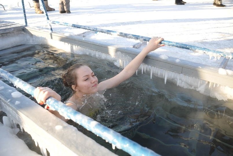 Будете ли вы окунаться в Крещенскую купель на водоеме?