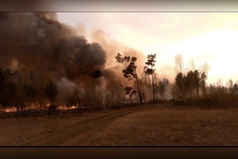 «Забайкалье в огне»: пожар движется в сторону Новой