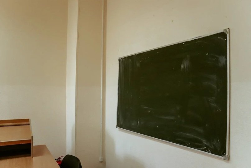 Большинство читинцев считают, что иметь высшее образование — престижно