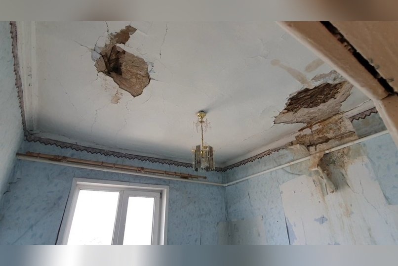 Две семьи переселят из аварийного жилья в Чите