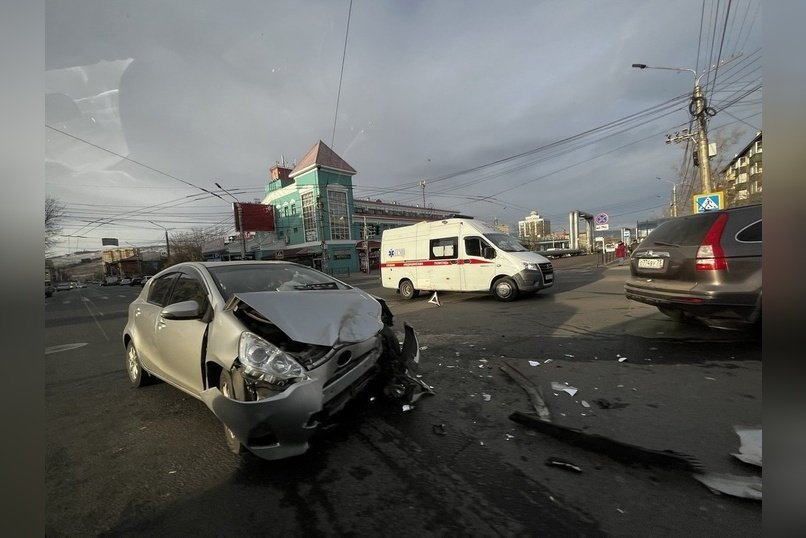 В центре Читы произошло ДТП
