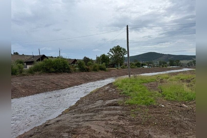 В Петровске-Забайкальском ремонтируют гидротехнические сооружения