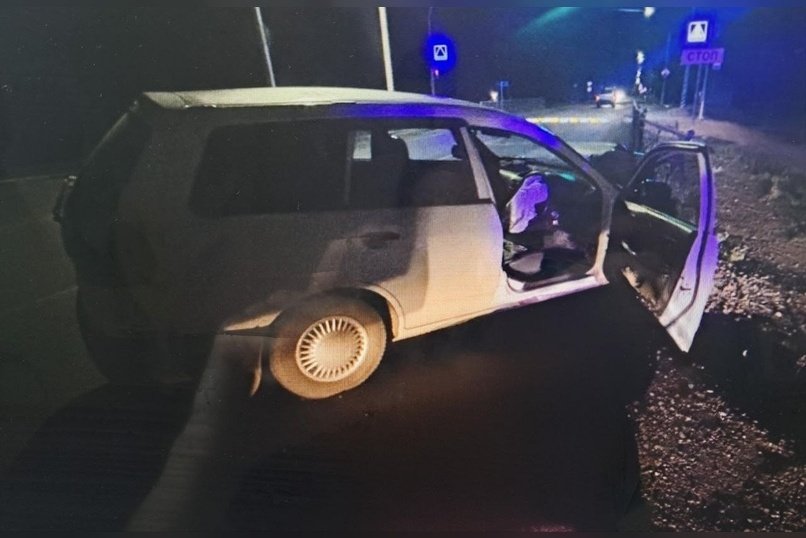 Водитель автомобиля погиб после наезда на препятствие в Чите