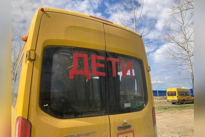 Всё для детей: школьный автобус не могли завести зимой