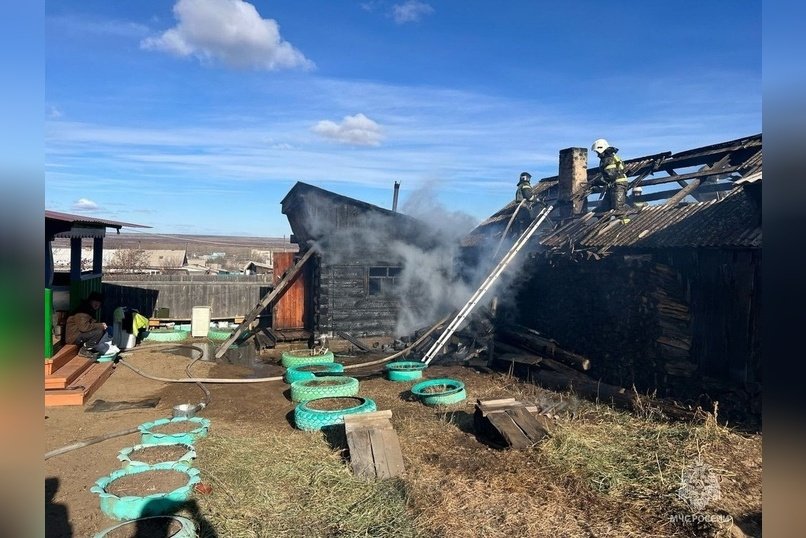 Гараж сгорел в Борзе