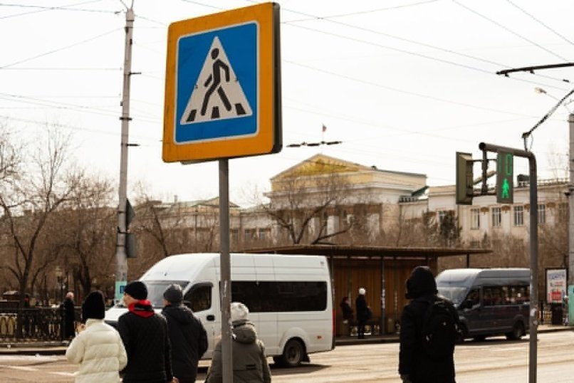 Подросток попал под колёса иномарки в центре Читы